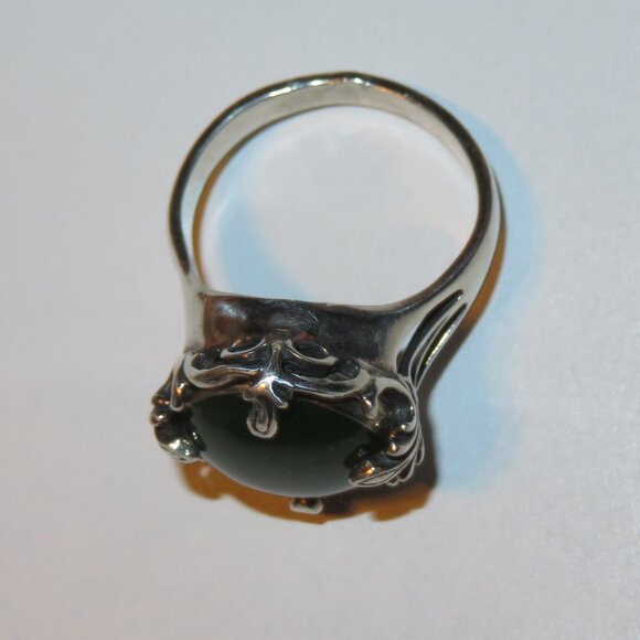 Large Round Jade Sterling Silver Ring Size 7.75 - Picture 11 of 17